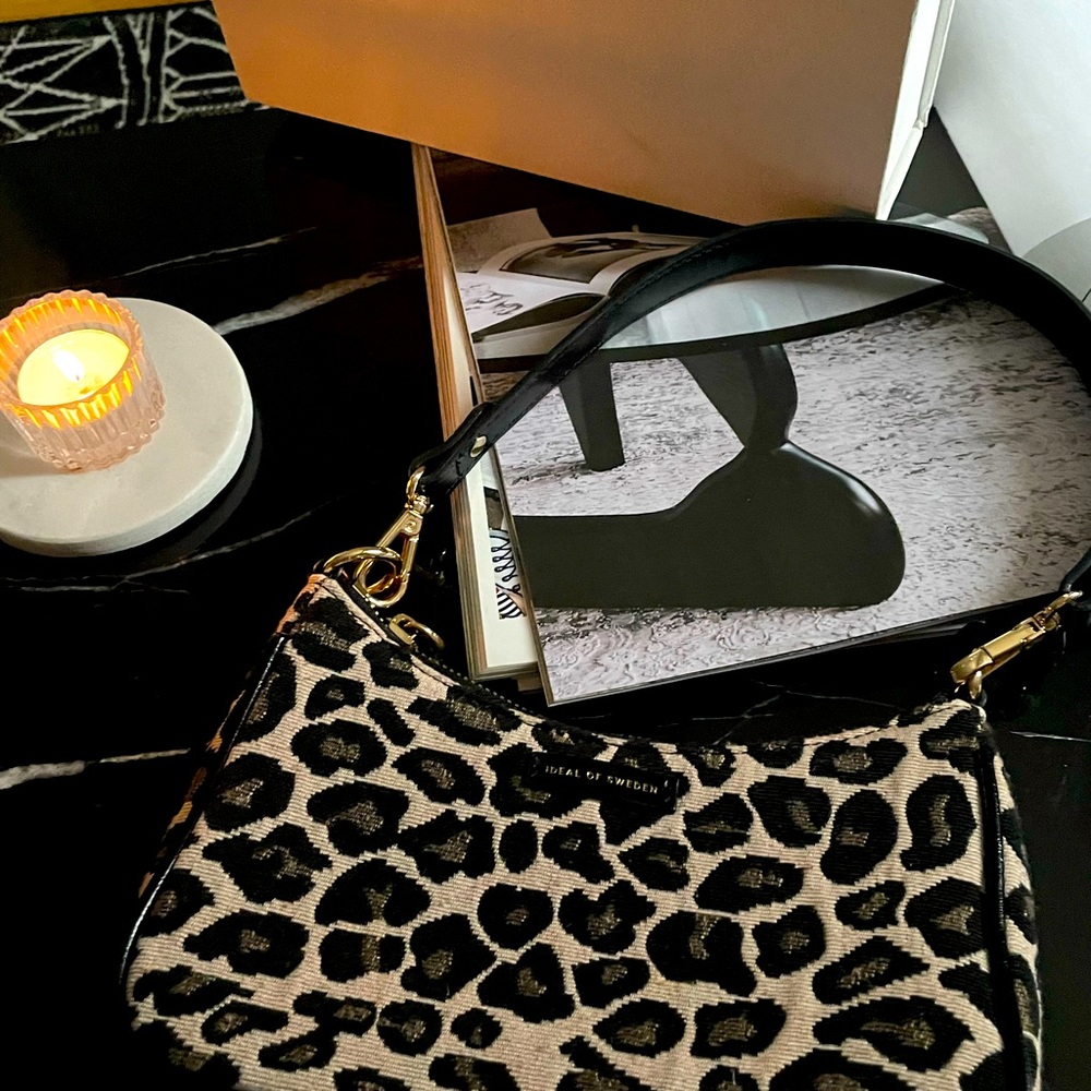 Ideal of Sweden leopard bag